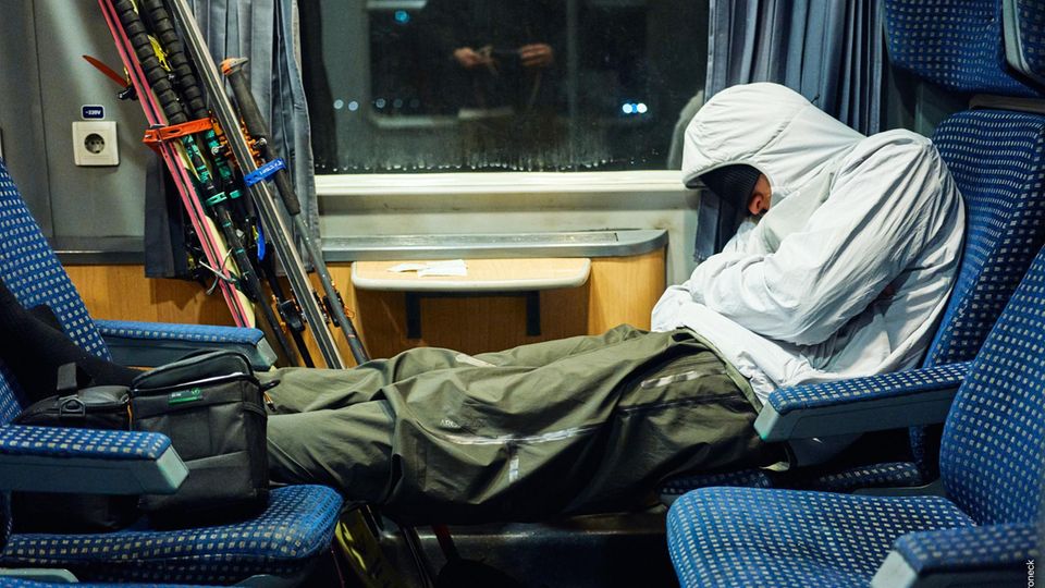 Osteuropa-Abenteuer: Müdigkeit, Mut, magische Momente: Zum Skifahren mit Bus und Bahn bis Istanbul