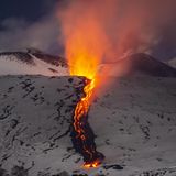 Lavafluss am Berghang