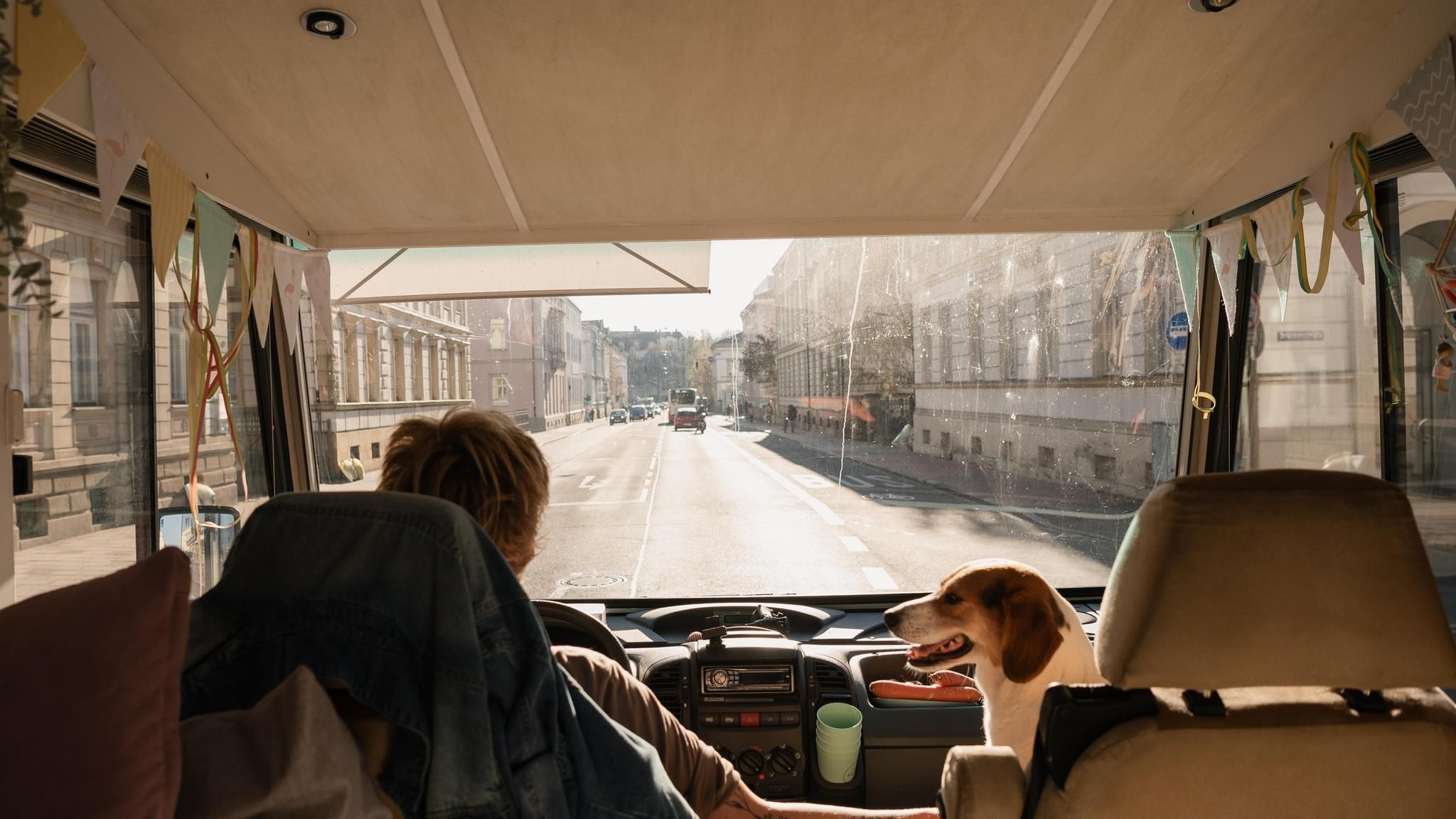 Rike fährt ihr Wohnmobil durch Bamberg