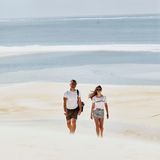Die Ruhe vor dem Sturm: Einen Tag bevor der Zyklon Idai auf Land traf und eine Spur der Verwüstung nach sich zog, nahmen Molin und Hauke dieses Bild auf. Sie befinden sich im Bazaruto-Nationalpark.