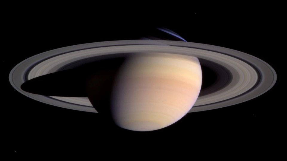 Saturn von der Cassini Sonde aufgenommen