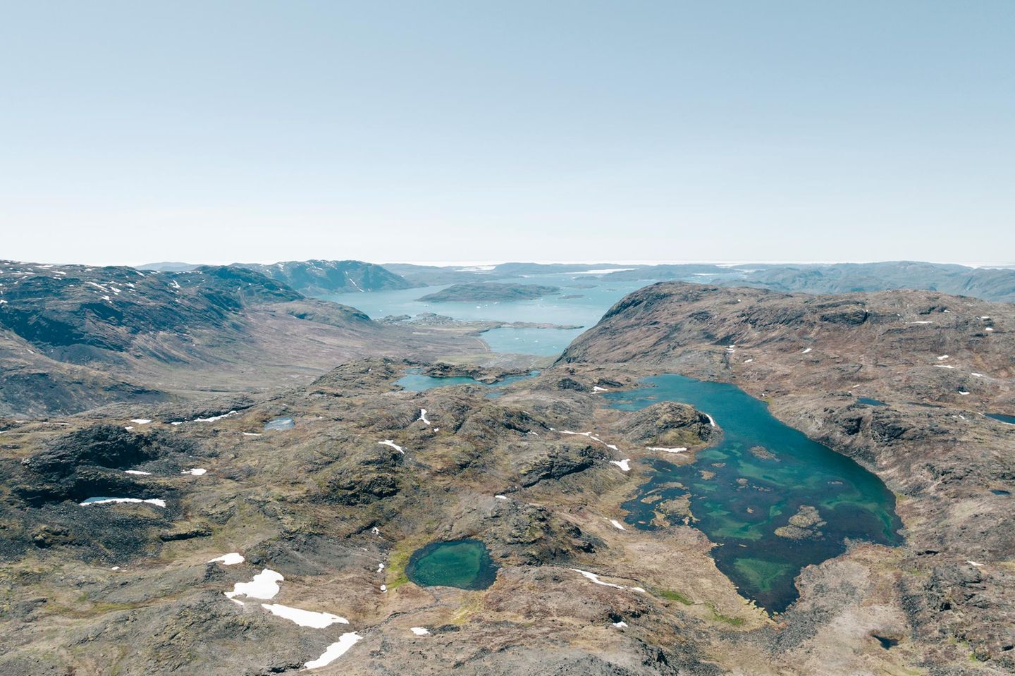 Blick über das Kvanefjeld-Plateau in Grönland. Es ist das zweitgrößte Seltene-Erdvorkommen der Erde