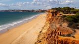 Strand von Falesia , Albufeira in Portugal