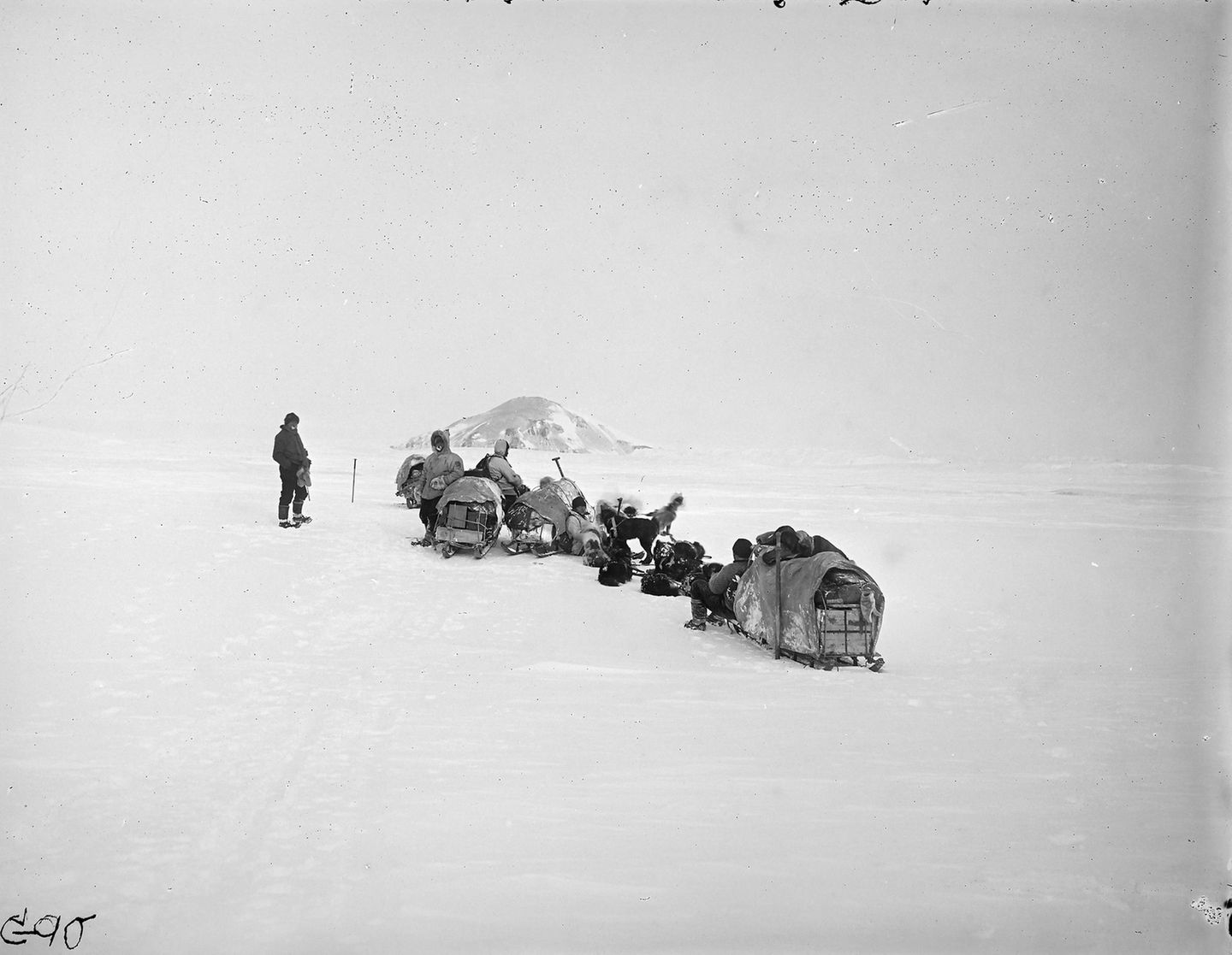 Erste deutsche Südpolarexpedition:Auf der Fahrt zum Gaußberg