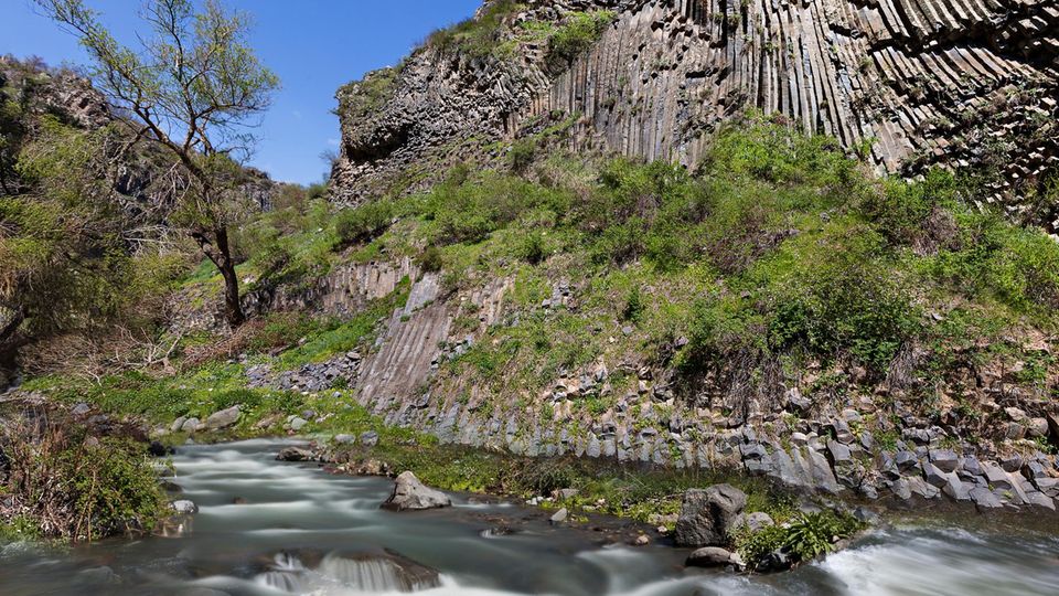 "Symphonie der Steine" in der Schlucht von Garni