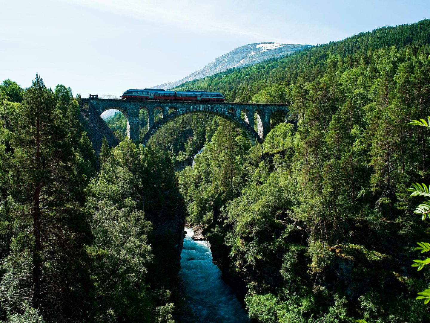 Die Raumabanen Train crossing Kylling Bridge on the Rauma Line, Romsdalen, Norway