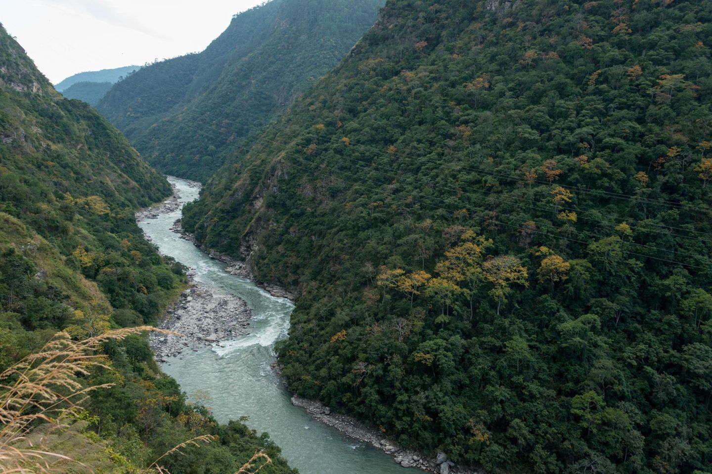 Schlucht mit Fluss