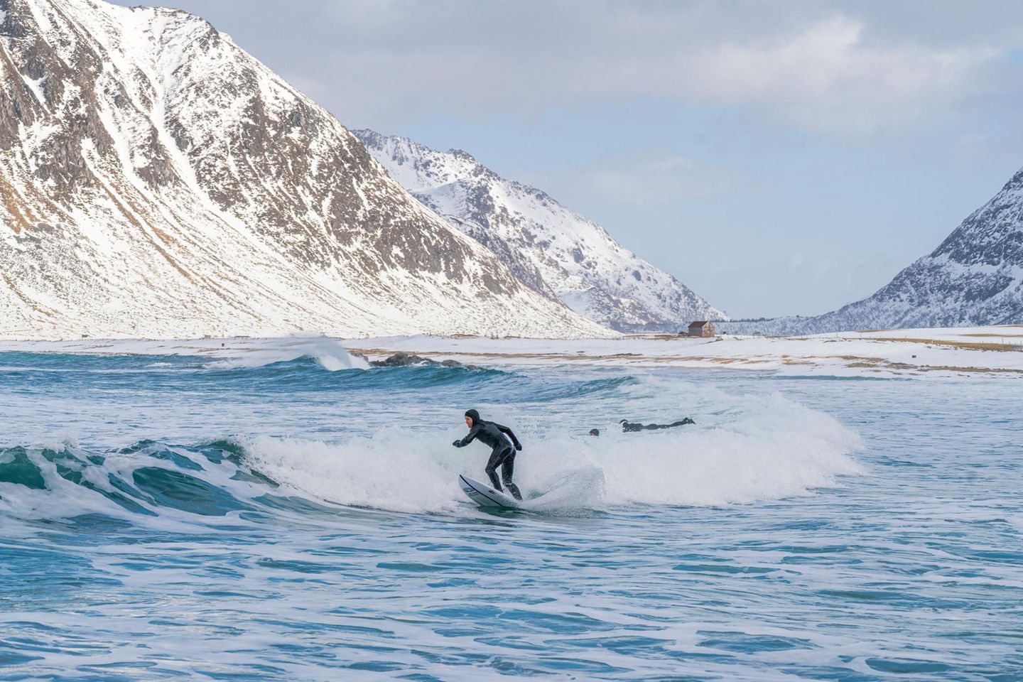 Winter Surfer in den Lofoten