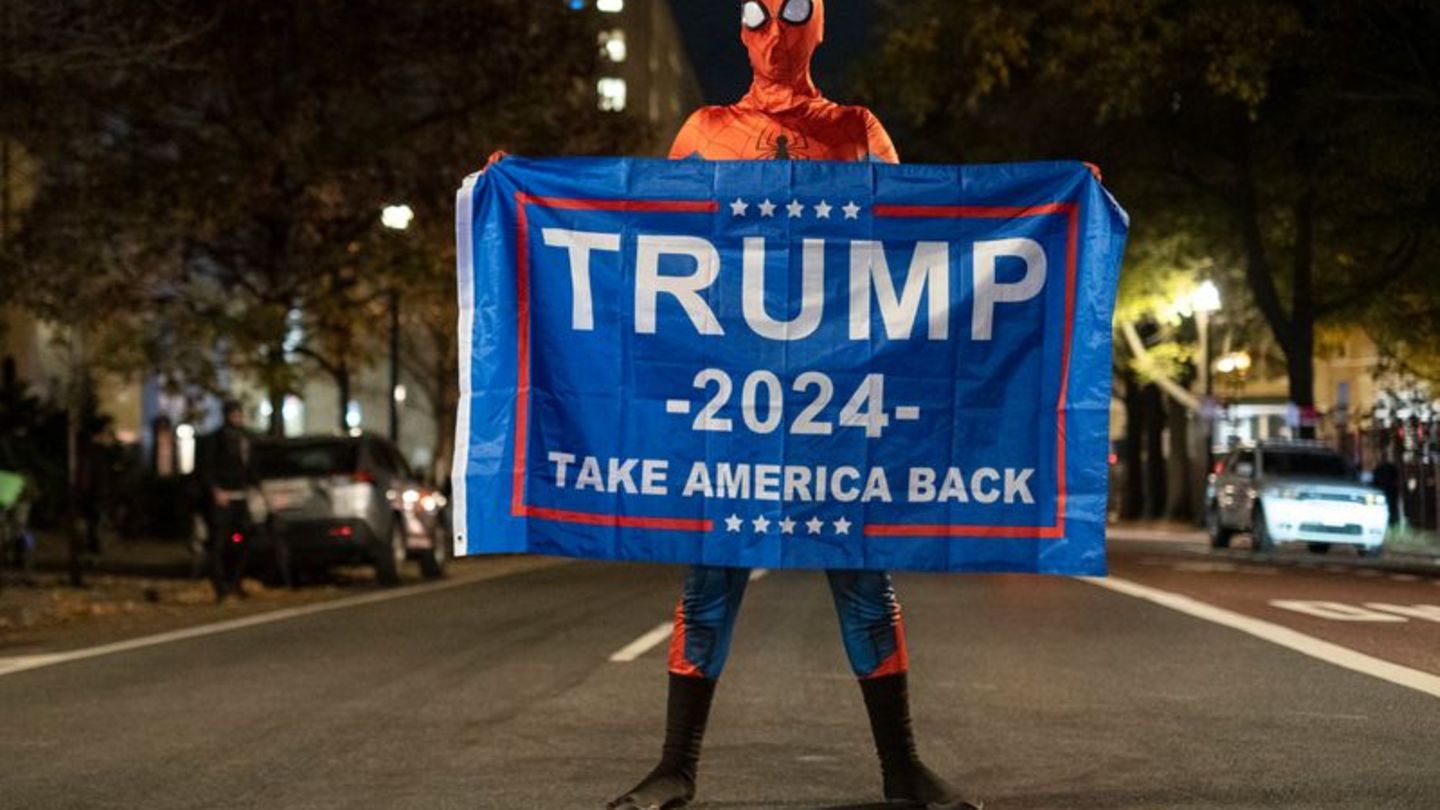 Politische Projektion: Spider-Man oder Darth Vader: Wer würde eher Trump wählen?