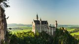 Schloss Neuschwanstein bei tiefstehender Sonne