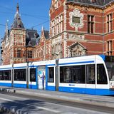Amsterdam mit Staßenbahn