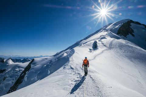Bergsteiger am Mont Blanc, dem höchsten Gipfel der Alpen: Ab 4000 Metern leiden zwei Drittel der Alpinisten unter Symptomen des Sauerstoffmangels
