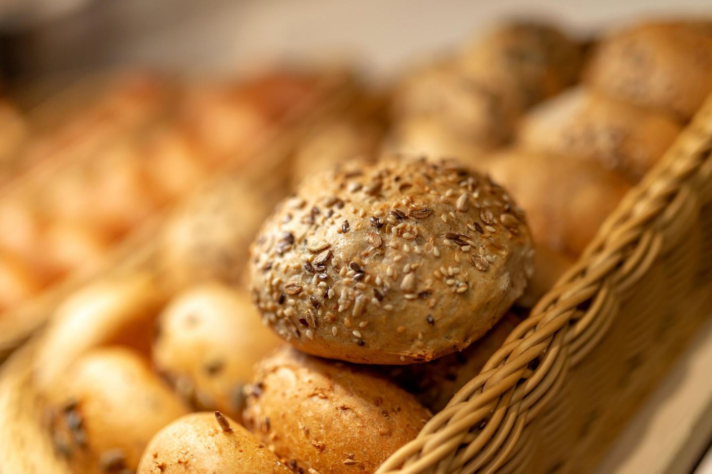 Vollkornbrötchen: Diese Vitamine stecken drin - [GEO]