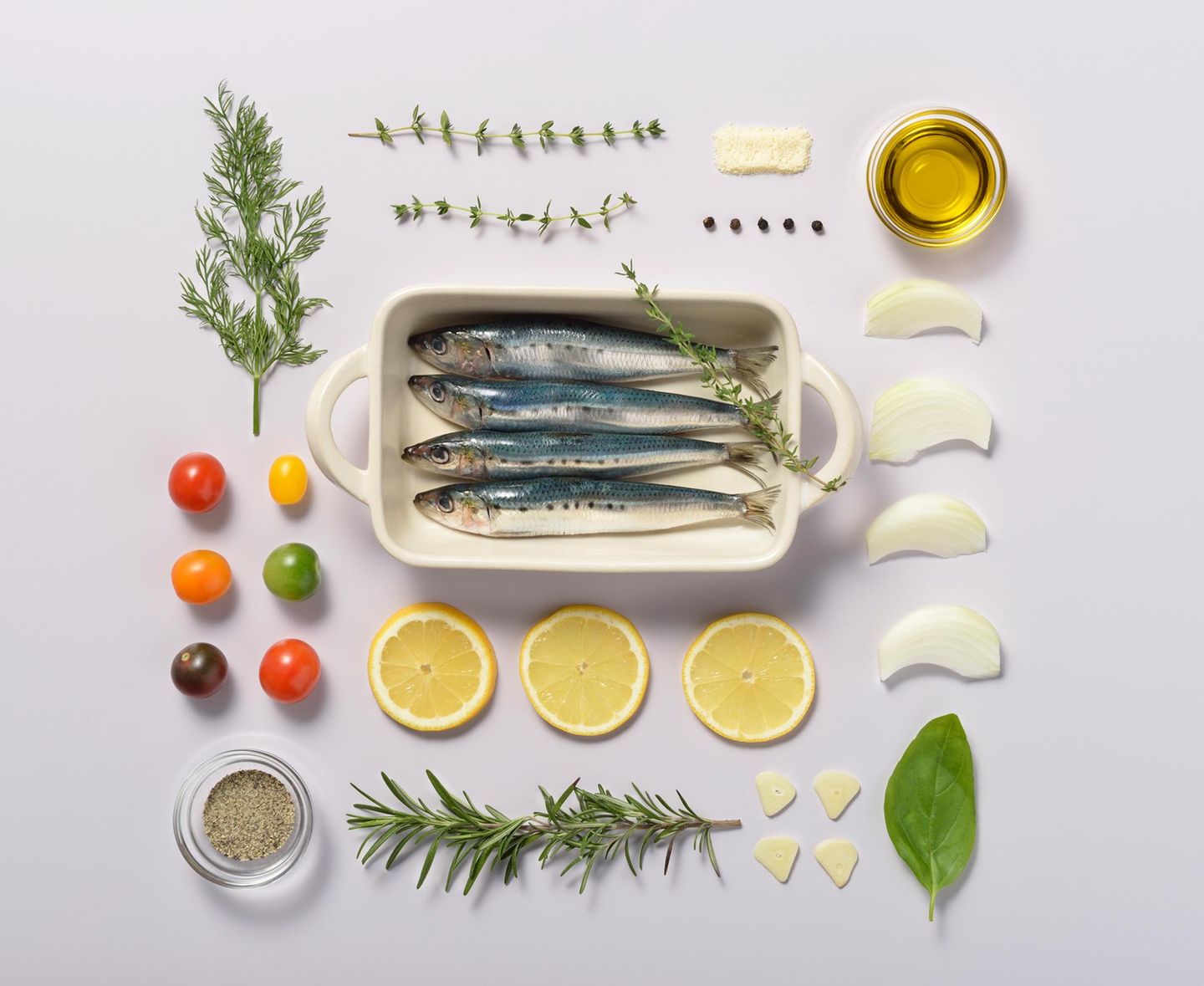 Frische mediterrane Küche reich an Fisch zuzubereiten, macht nicht nur Spaß: Das ist auch gesund! 