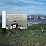 Ein junger Mann spielt Gitarre, während hinter ihm eine künstliche Insel in der Bucht von Fukuyama wächst. Sorgfältig kombiniert Seido Kino Archivbilder mit modernen Aufnahmen, um den ungeheuren Wandel zu zeigen, den seine Heimat durchgemacht hat: In den Jahrzehnten nach dem Zweiten Weltkrieg strömten die Menschen in Städte wie Fukuyama, wo sich 1960 der größte Stahlkocher der Welt ansiedelte, auf der eigens aufgeschütteten Insel. Inzwischen schrumpft die Bevölkerung wieder. Seido spürt den Folgen des "Fortschritts" in der Landschaft nach.  Sieger, professioneller Wettbewerb, "Landschaft"   