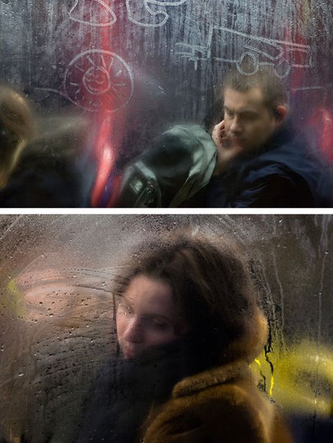 schlafende Menschen im Zug