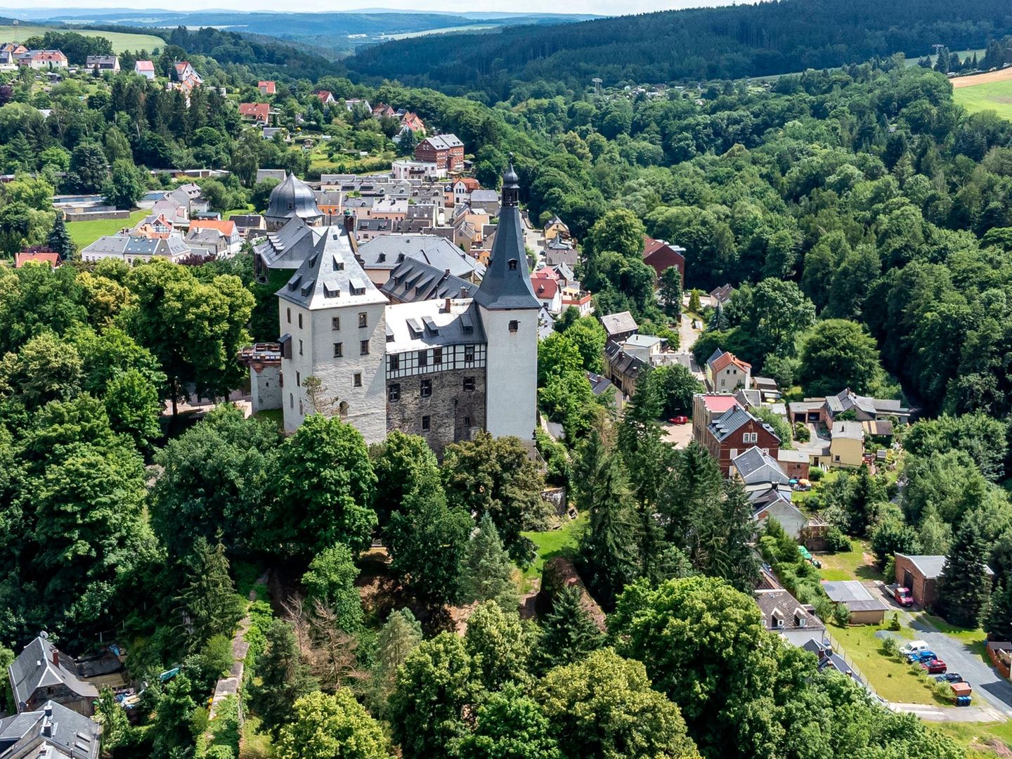 Viel Aussicht: Vogtland-Panorama-Weg Schloss Mylau
