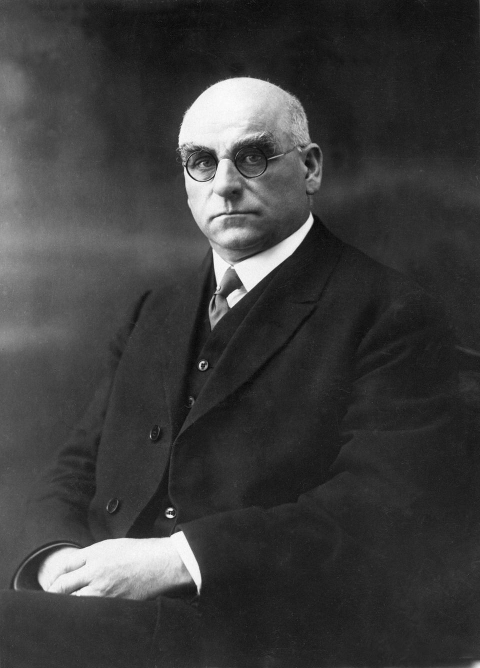 Portrait von Dr. Otto Braun