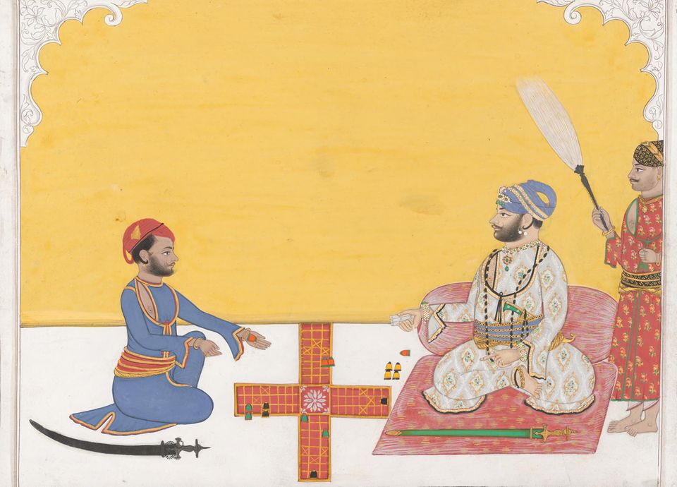 Erfunden in Indien: Wohl schon vor 2000 Jahren spielten indische Fürsten ein Spiel namens "Pachisi". Diese Darstellung von etwa 1868 zeigt den Maharaja Sovan Singh am Spielbrett Wohl schon vor 2000 Jahren spielten indische Fürsten ein Spiel namens "Pachisi". Diese Darstellung von etwa 1868 zeigt den Maharaja Sovan Singh am Spielbrett