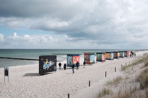 Ausstellung am Strand