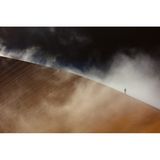 Namibias Sanddünen sind UNESCO-Weltnaturerbe und gehören mit mehr als 300 Meter Höhe zu den größten der Welt. Eingebettet in die älteste Wüste der Erde, die Namib, sind sie ein beliebtes Ziel für Landschaftsfotografen.