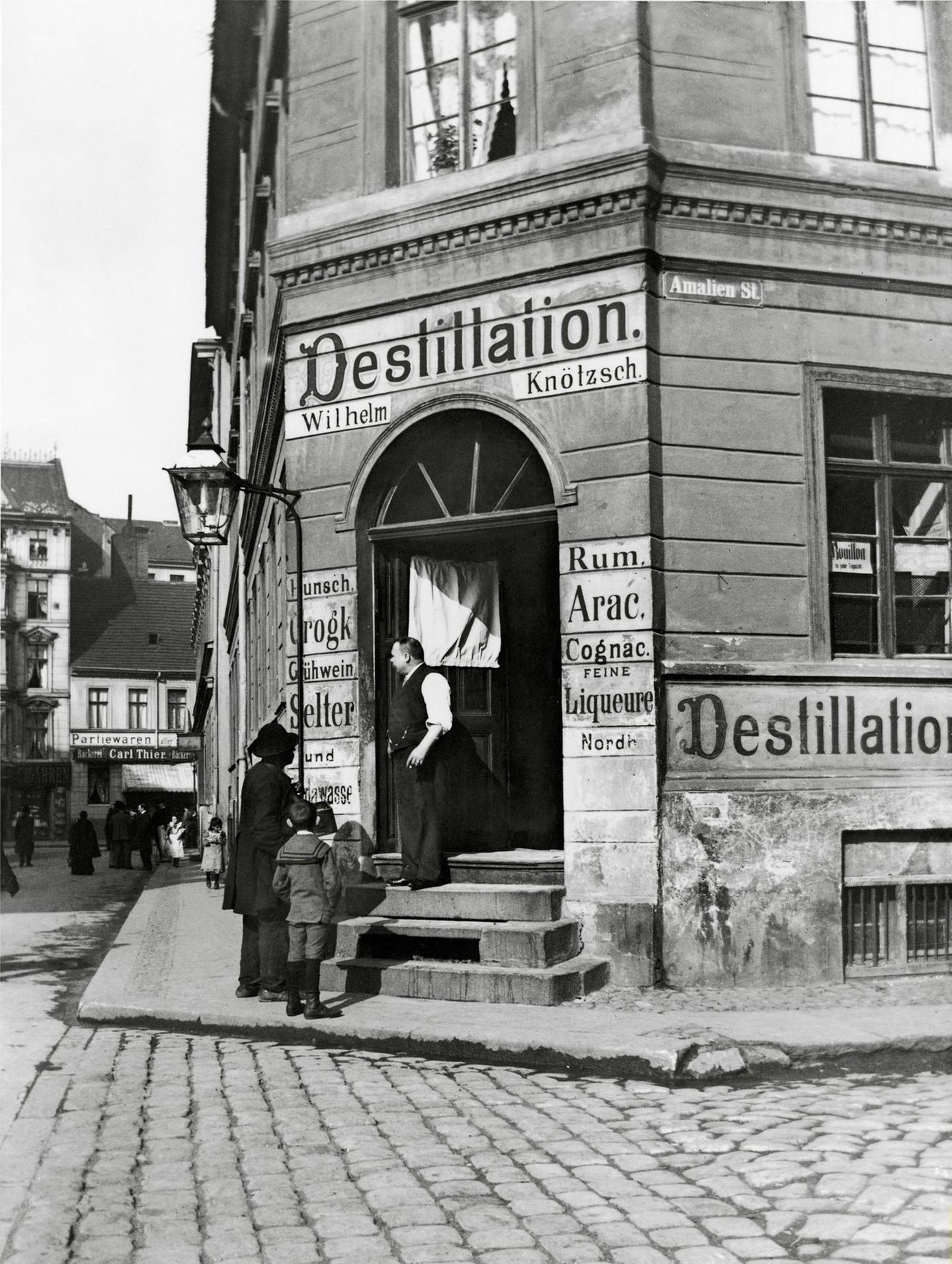Kneipe in Berlin um 1900