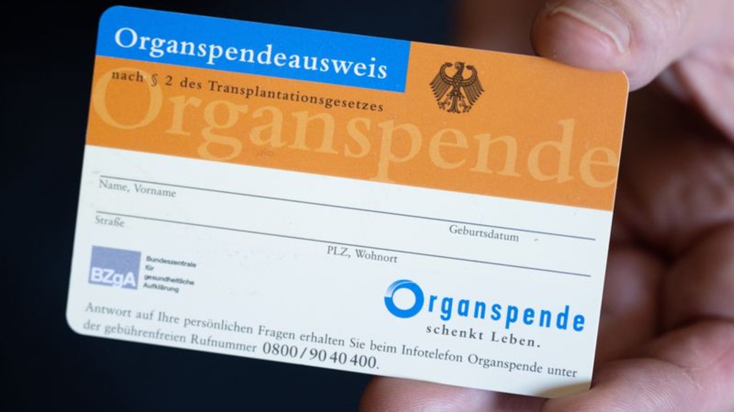 Entscheidung-festhalten-Kennen-Sie-diese-5-Fakten-zum-Organspendeausweis-