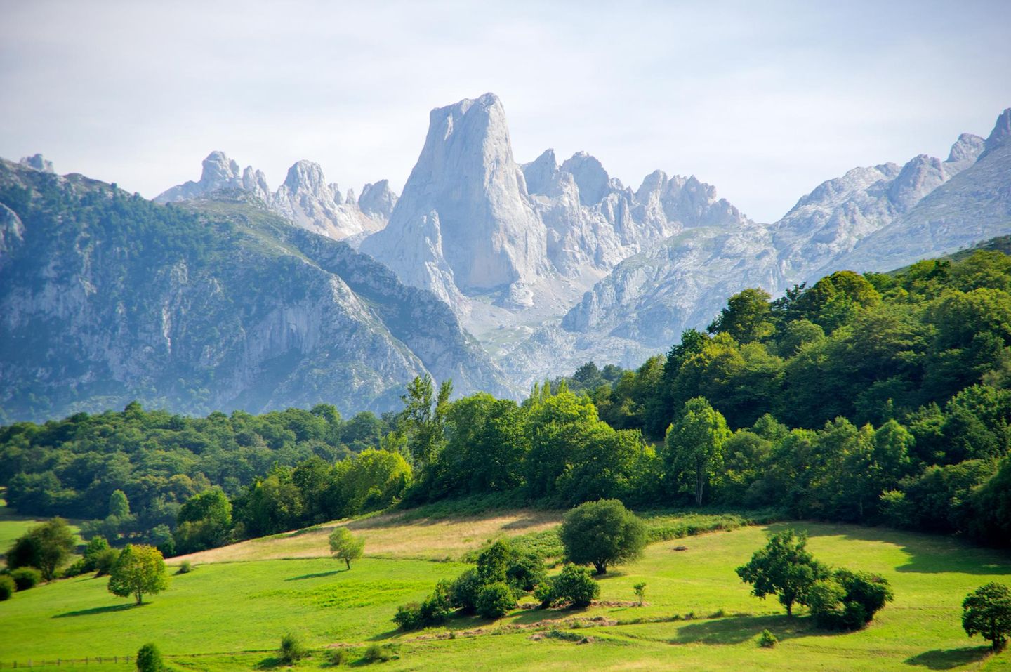 Picu Urriellu: Steiler Zahn im Nirgendwo Picu Urriellu in den Picos de Europa