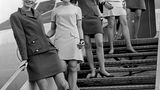 Lufthansa Flugbegleiterinnen im April 1970
