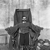 Franz Reichelt im Fallschirm-Anzug