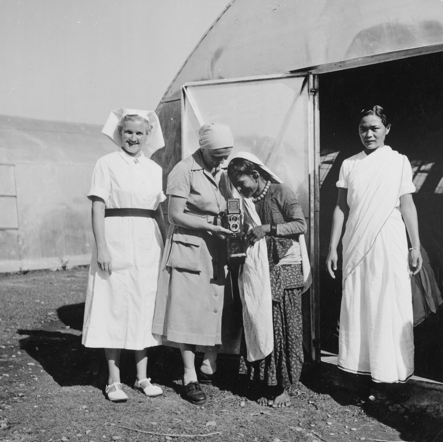 Milli Bau besucht Krankenhaus in Nepal