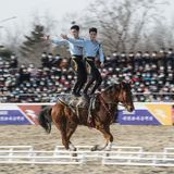 Auch der Mirim Pferde Club nahe der Hauptstadt Pjöngjang wird hauptsächlich für Propaganda-Veranstaltungen genutzt. Touristen zieht das Ressort kaum an. Riesig ist es mit einer Fläche von umgerechnet etwa 90 Fußballfeldern trotzdem. Immerhin kommt Diktator Kim Jong Un angeblich manchmal vorbei, um seine Reitfähigkeiten zu trainieren. 