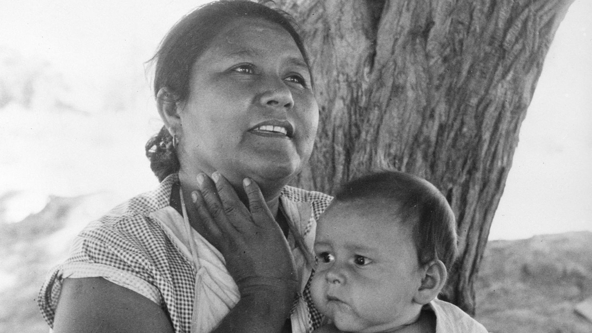 Mexikanische Mutter mit ihrem Kind 1935 in Kalifornien Mexikanische Mutter mit ihrem Kind 1935 in Kalifornien