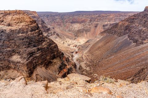 In der Region Afar in Äthiopien pulsiert eine Wolke aus geschmolzenem Gestein unter der Erde