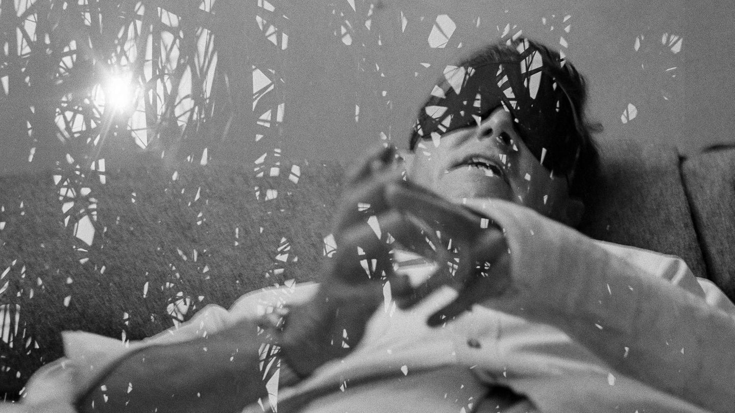 In den 1960er Jahren macht LSD Karriere in der Medizin: Weltweit experimentieren Einrichtungen mit der bewusstseinsverändernden Substanz. Das Foto zeigt einen Probanden eines kalifornischen Forschungsprojekts im Sommer 1966