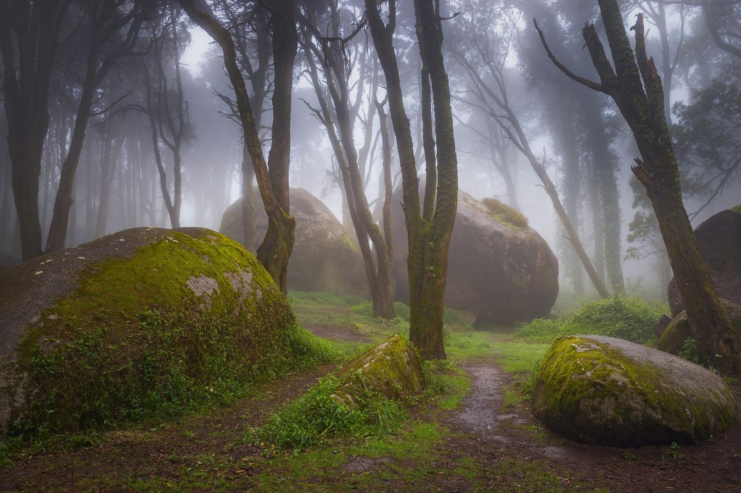 Schwesterfelsen von Sintra, Portugal