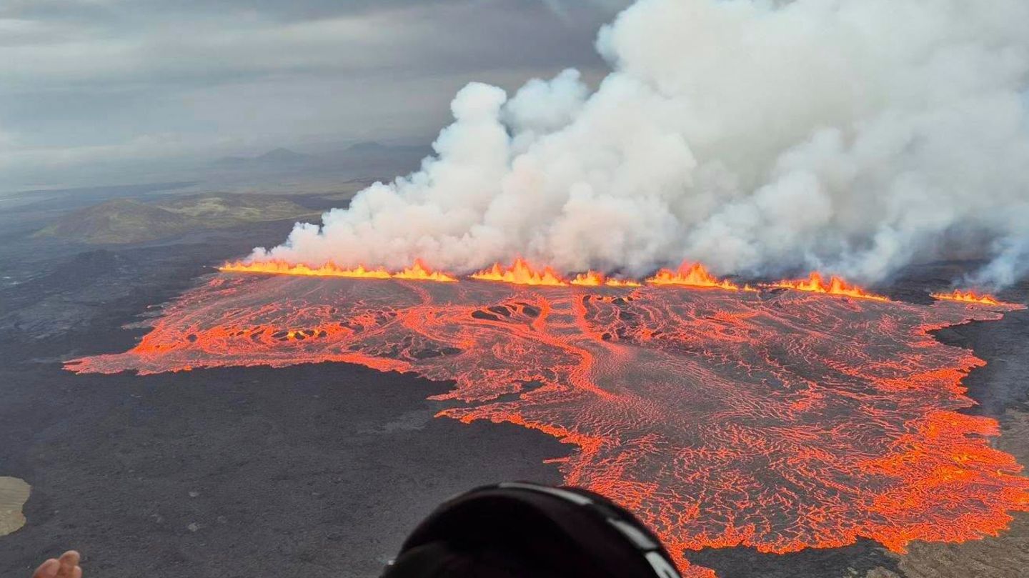 Reykjanes-Halbinsel-Erneuter-Vulkanausbruch-auf-Island