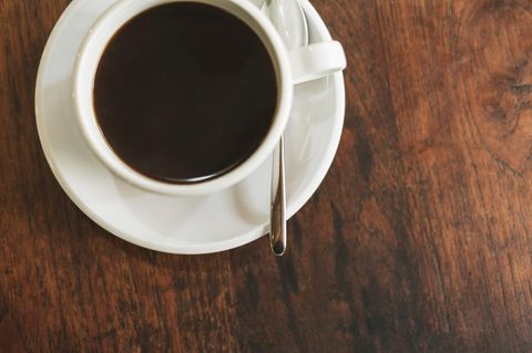 Tasse mit schwarzem Kaffee