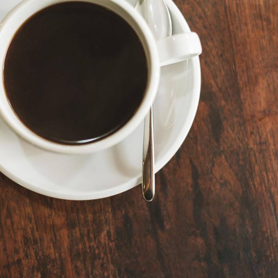 Tasse mit schwarzem Kaffee