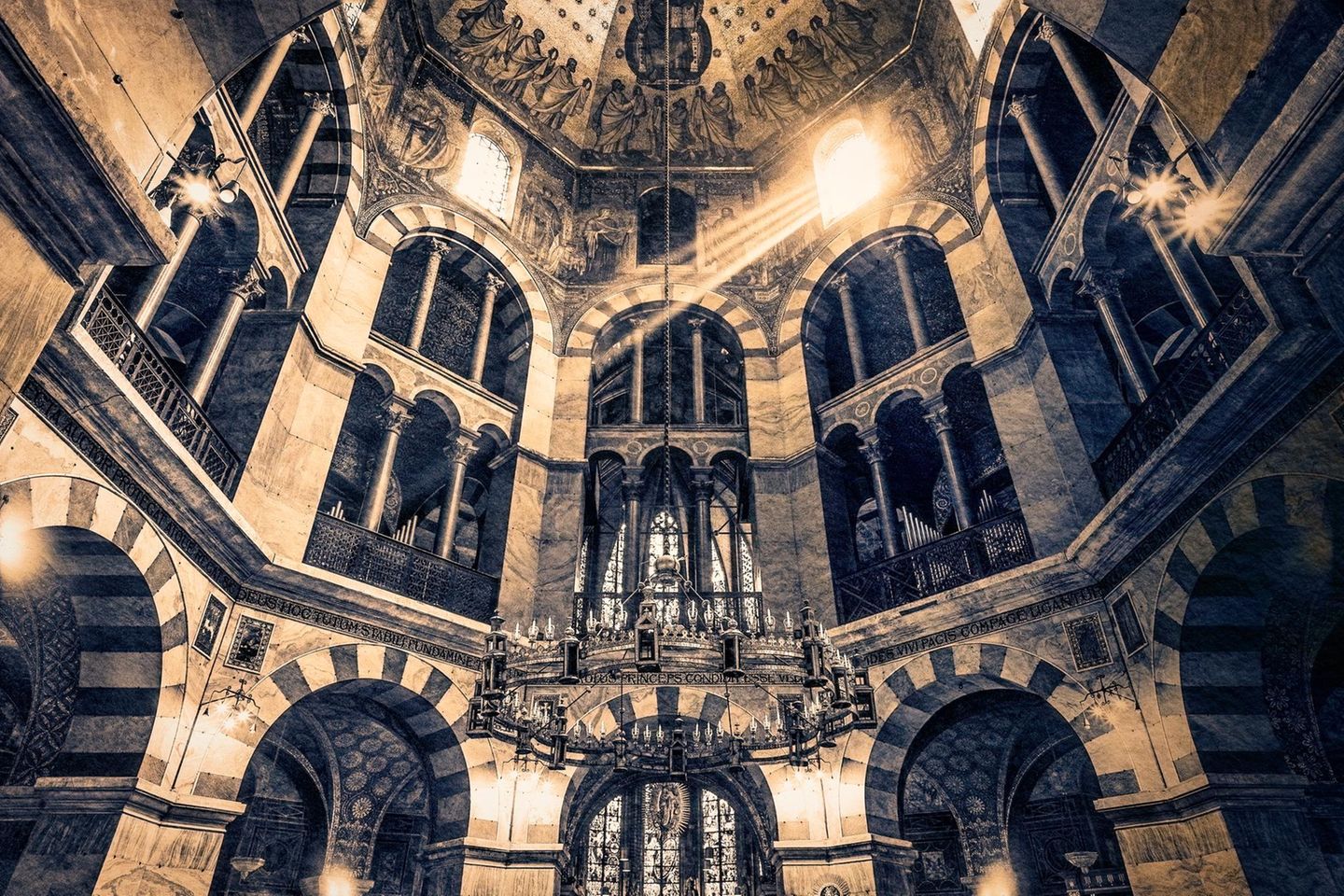 Oktogon der Marienkirche in Aachen