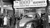 Arbeiter feiern im Wolfsburger VW-Werk 1000 Wagen pro Monat