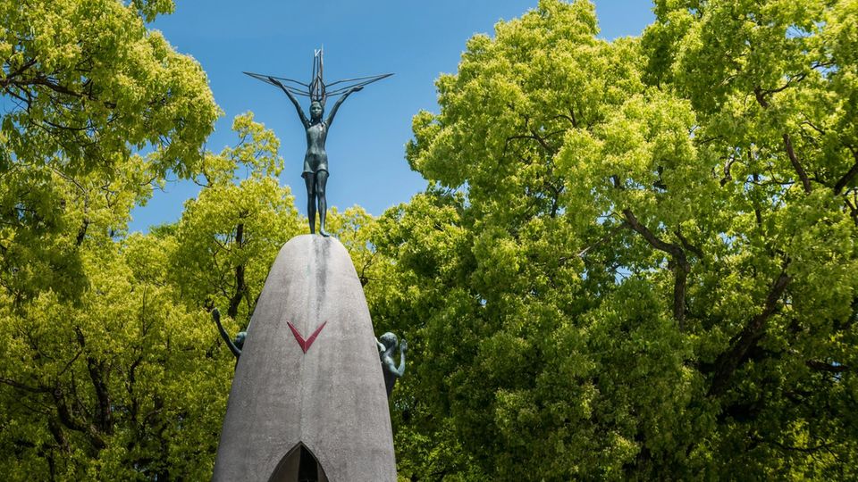 Das Kinderfriedensdenkmal in Hiroshima Das Kinderfriedensdenkmal in Hiroshima