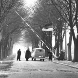 An der Grenze zwischen BRD und DDR in Lübeck öffnet 1960 ein neuer Kontrollpunkt