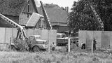 Mauerbau 1962 in Vacha, an der Grenze zwischen Thüringen und Hessen