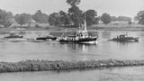 Ost- und westdeutsche Boote auf der Elbe, 1964