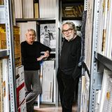 Ute und Werner Mahler in ihrem Archiv