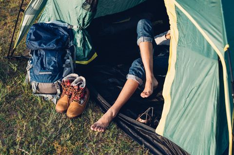 Sand, Blätter, Gras – draußen schön, drinnen lästig. Routinierte Camper kennen das Problem: Der Wohnbereich wird schnell zur Schmutzzone. Eine gute Schmutzfangmatte kann Wunder wirken