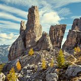 Gipfel Cinque Torri in den Dolomiten