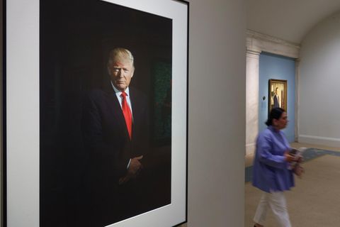 Dem US-Präsidenten Donald Trump gefällt nicht alles, was in den Smithsonian-Museen in Washington ausgestellt wird. Ob auch sein Porträt in der National Portrait Gallery der Smithsonian Institution ausgetauscht wird? 