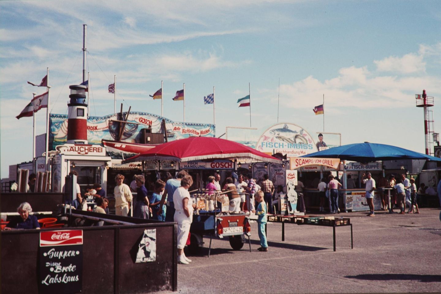 Stand der Räucherei "Gosch"